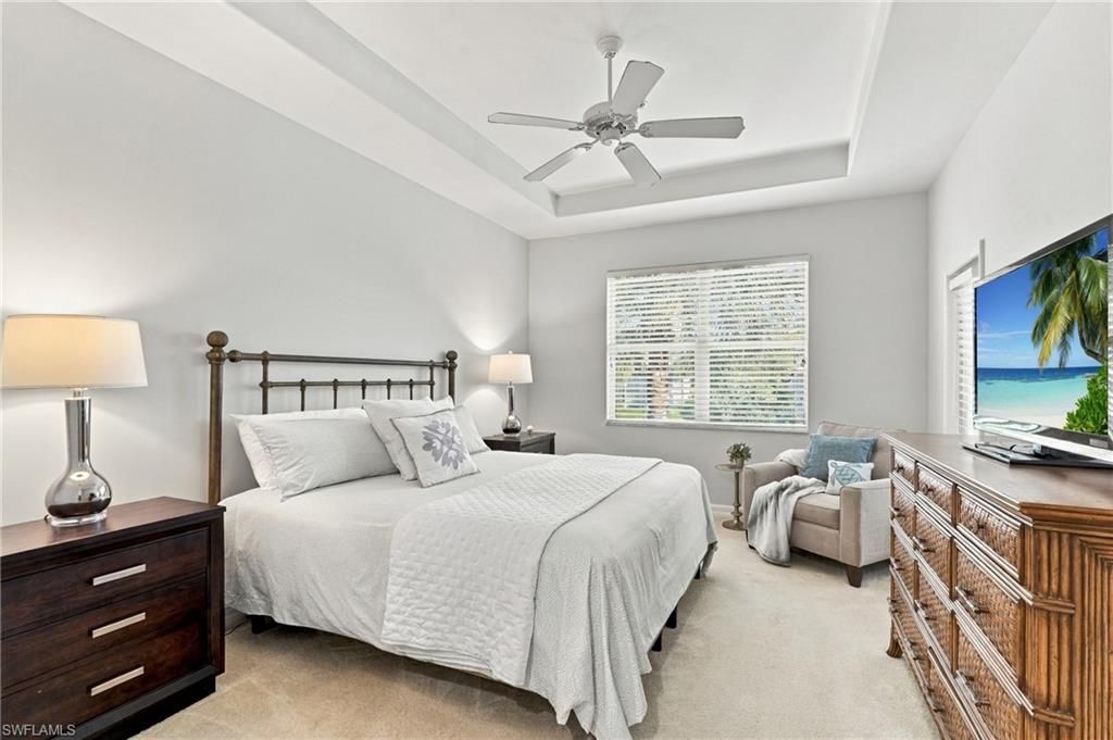 1112 Manor Lake Dr, Unit 202, Naples, FL 34110 Photo