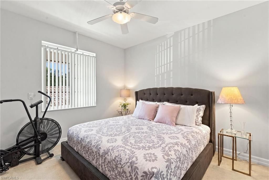 1112 Manor Lake Dr, Unit 202, Naples, FL 34110 Photo