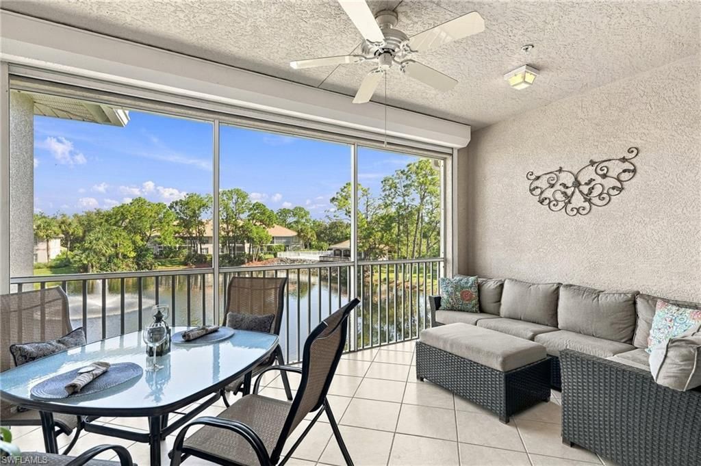 1112 Manor Lake Dr, Unit 202, Naples, FL 34110 Photo
