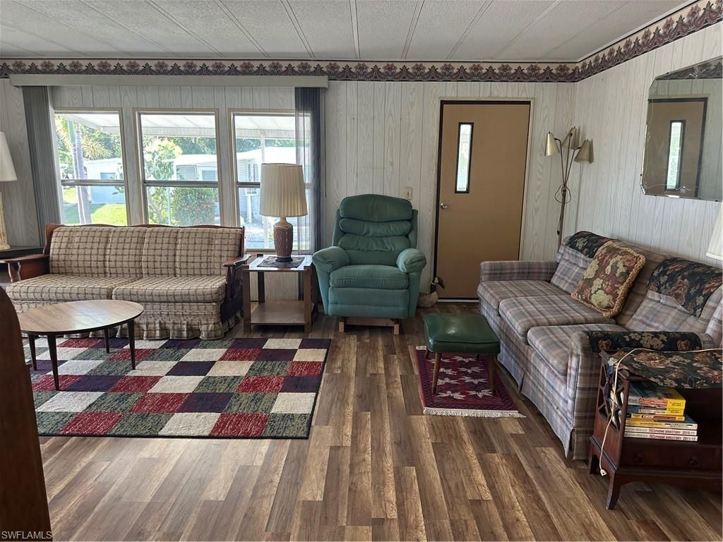 1100 University Pkwy, Unit 15, Sarasota, FL 34234 Photo