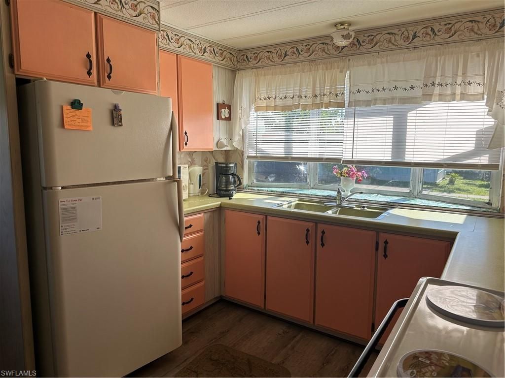 1100 University Pkwy, Unit 15, Sarasota, FL 34234 Photo