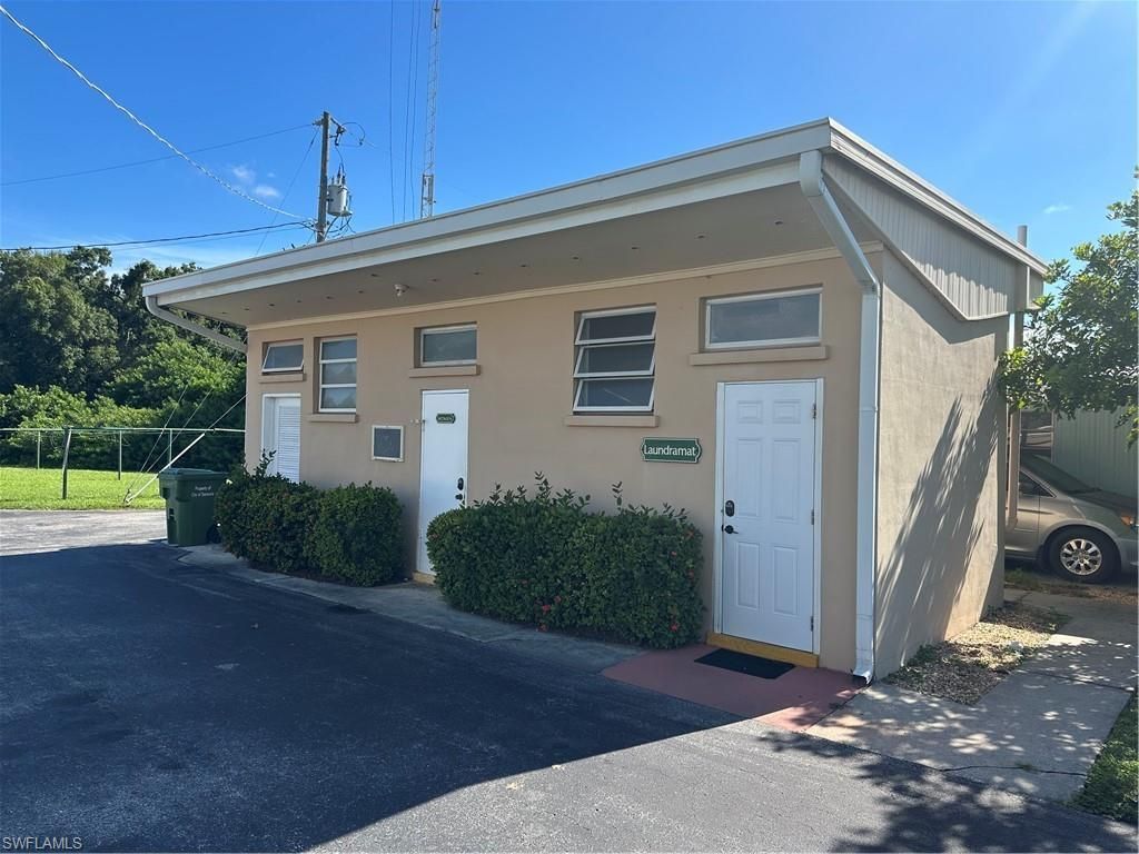 1100 University Pkwy, Unit 15, Sarasota, FL 34234 Photo