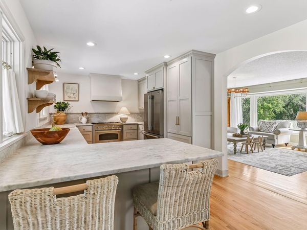 15803 Holdridge Road E, Wayzata, MN 55391
