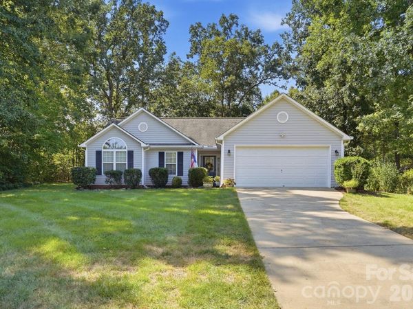 2212 Ryefield Way, Monroe, NC 28112