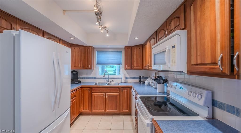 814 SE 46th St, Unit 1G, Cape Coral, FL 33904 Photo