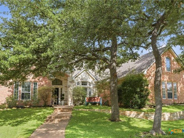385 Green Park Drive, Belton, TX 76513