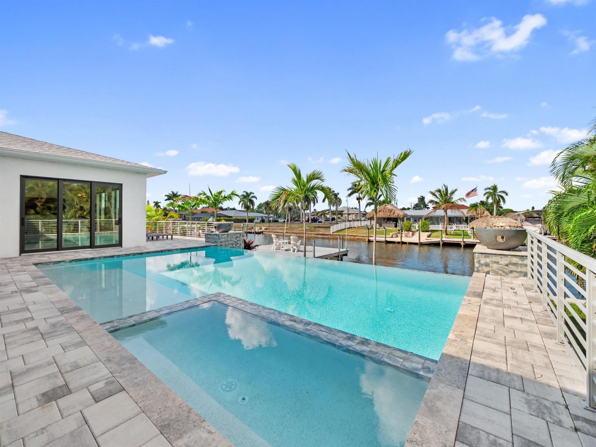 1021 Lucerne Pkwy, Cape Coral, FL 33904 Photo