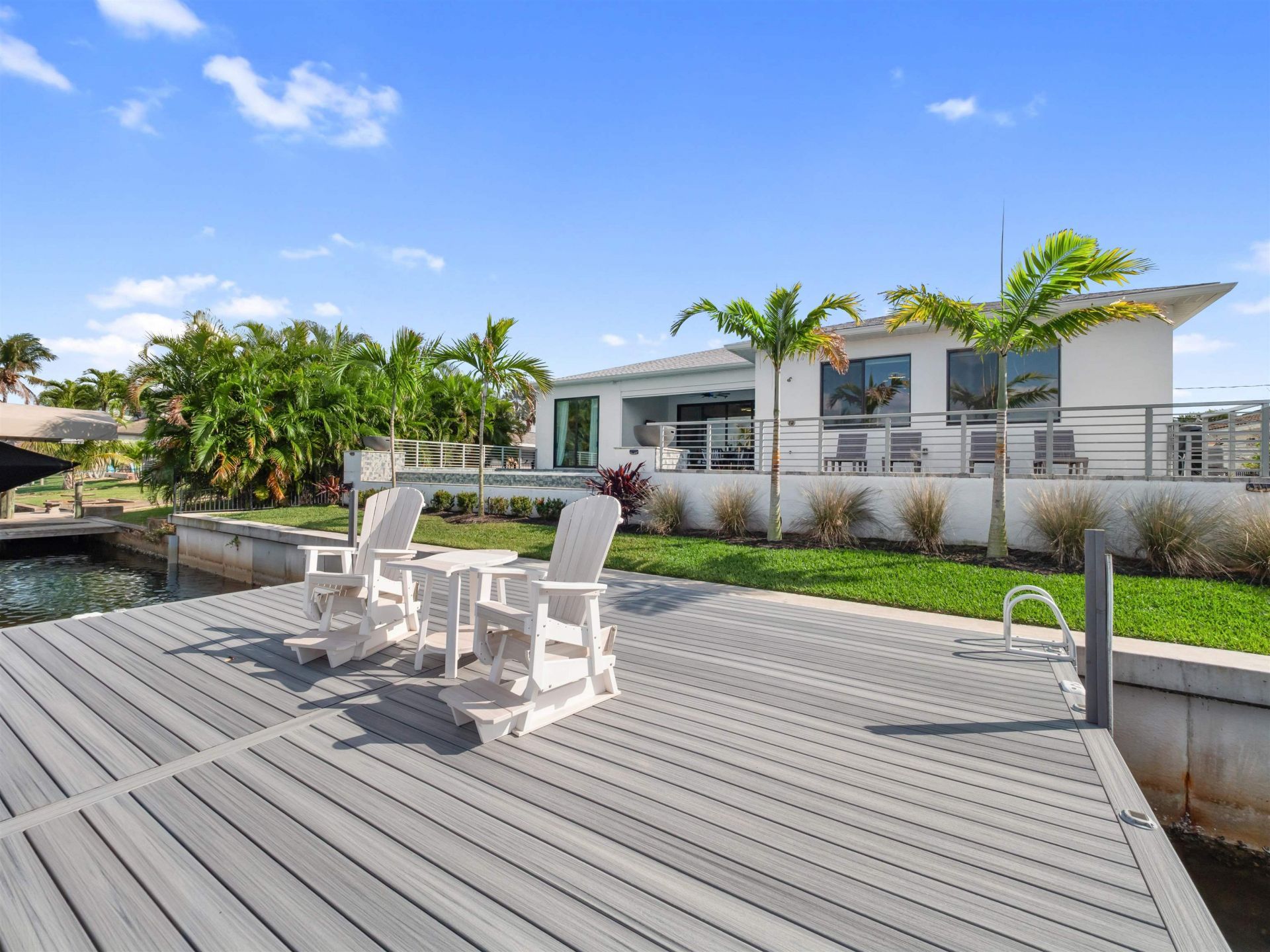 1021 Lucerne Pkwy, Cape Coral, FL 33904 Photo