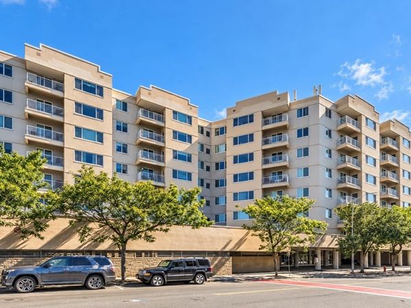 30 Chelsea, Unit 305, Everett, MA 02149
