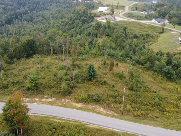 ELB Private Drive, Huntsville, TN 37756