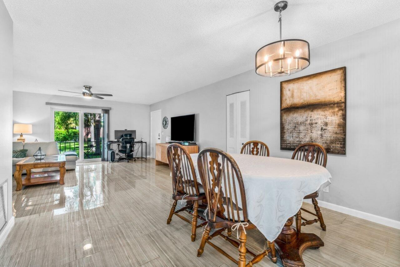 2037 S Seacrest Boulevard, Unit B, Boynton Beach, FL 33435 Photo