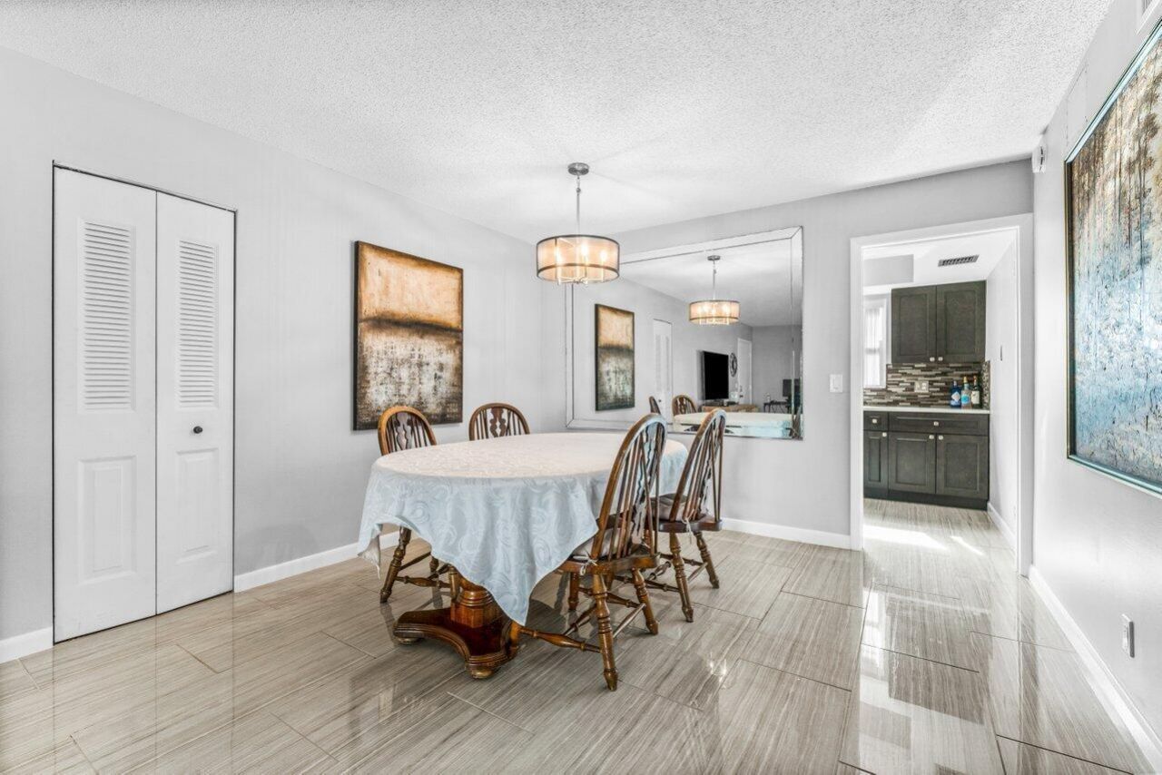 2037 S Seacrest Boulevard, Unit B, Boynton Beach, FL 33435 Photo