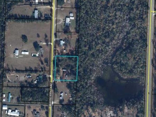 2424 Mayberry Lane , Marianna, FL 32448