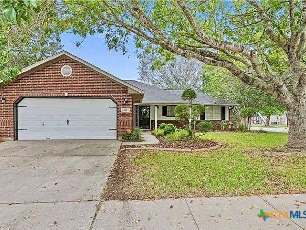602 Newhaven Street, Victoria, TX 77904
