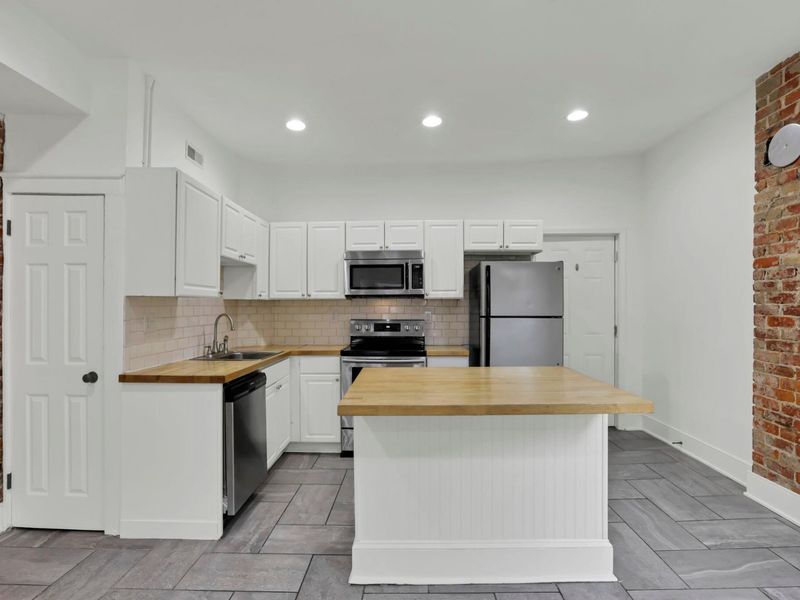 1687 Oak Street, Unit 1685, Columbus, OH 43205 Photo 10