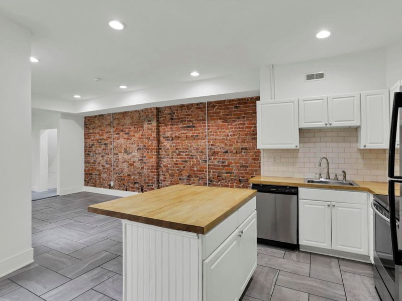 1687 Oak Street, Unit 1685, Columbus, OH 43205 Photo 11