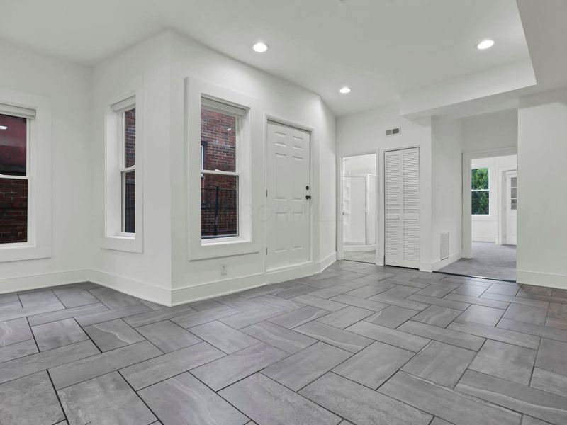 1687 Oak Street, Unit 1685, Columbus, OH 43205 Photo 13