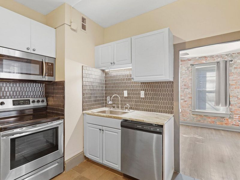 1687 Oak Street, Unit 1685, Columbus, OH 43205 Photo 46