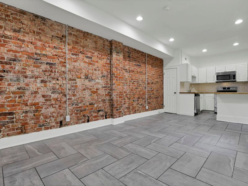 1687 Oak Street, Unit 1685, Columbus, OH 43205 Photo 7