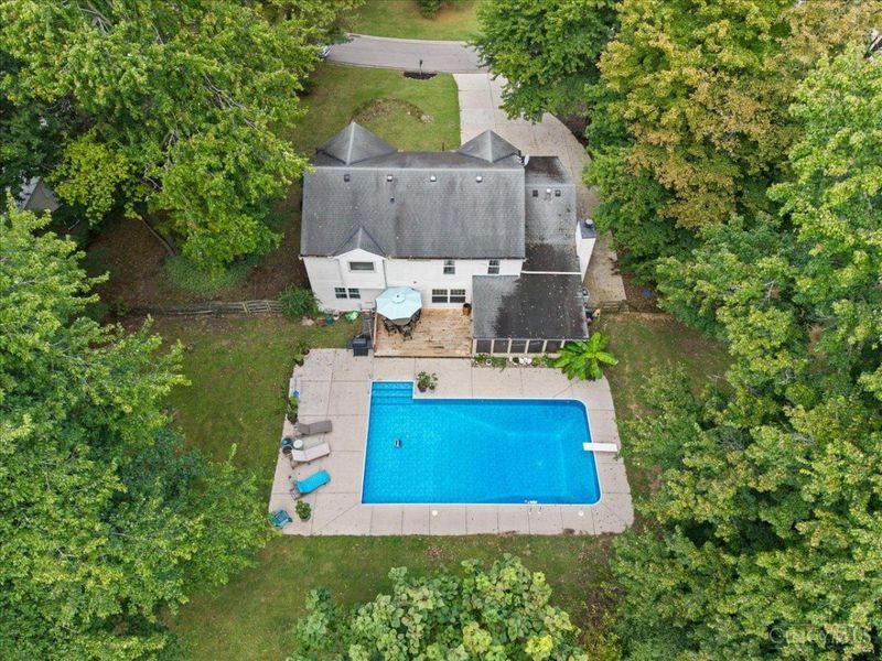 3712 Chestnut Way, Pierce Township, OH 45102 Photo 2