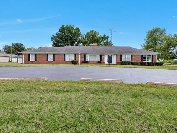 330 Milton Street, New Florence, MO 63363