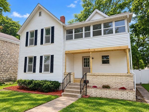 209 S Ohio Street, Prairie du Chien, WI 53821