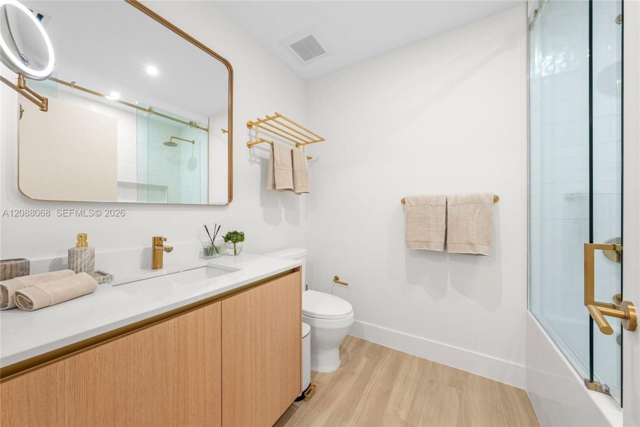 90 NE 32nd St, Unit 501, Miami, FL 33137 Photo
