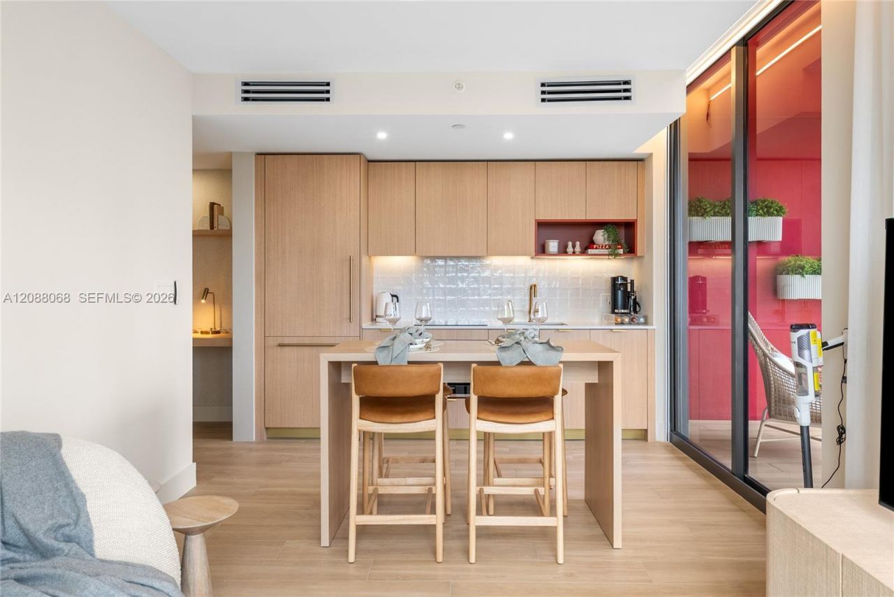 90 NE 32nd St, Unit 501, Miami, FL 33137 Photo