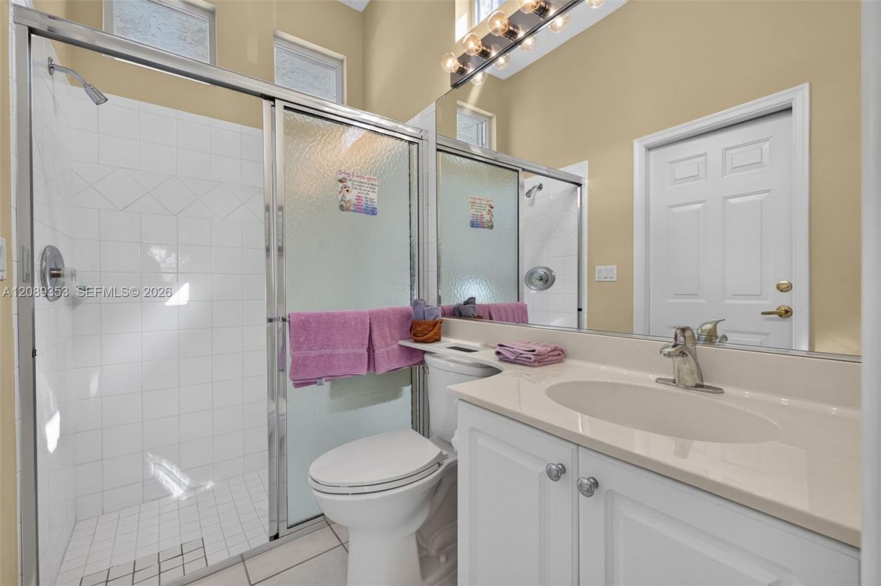 619 SW Lake Charles Cir, Port Saint Lucie, FL 34986 Photo