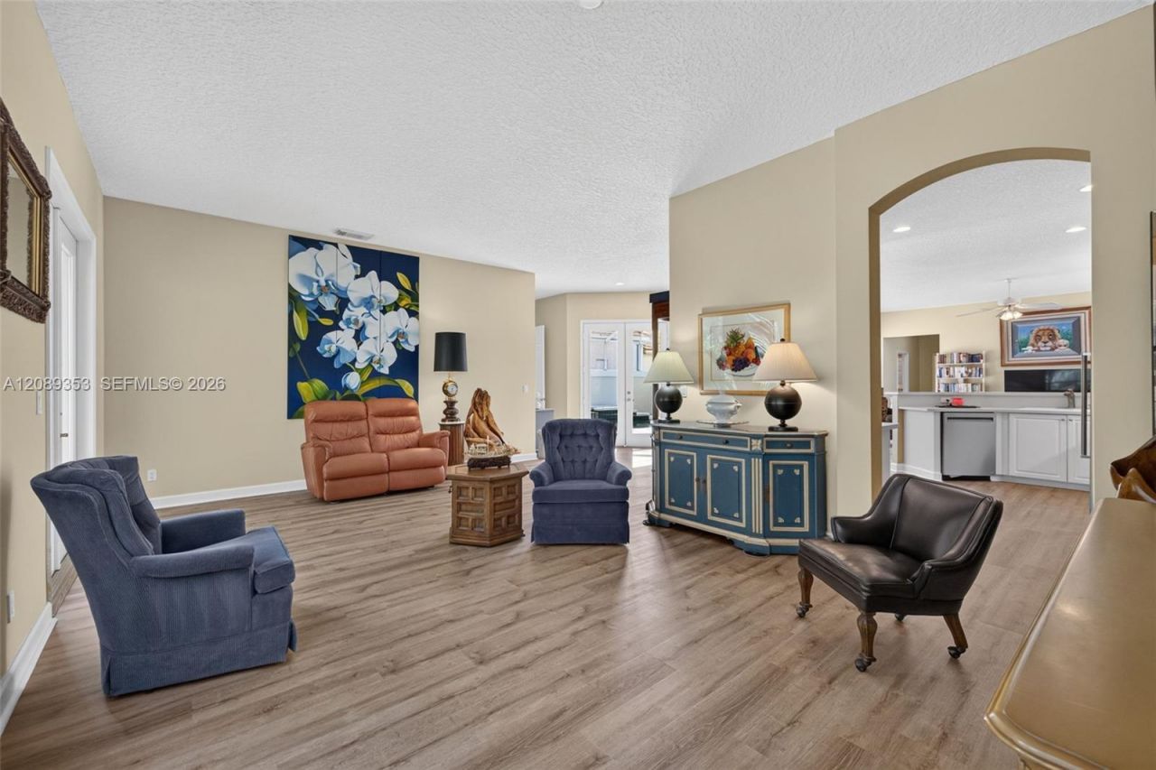 619 SW Lake Charles Cir, Port Saint Lucie, FL 34986 Photo