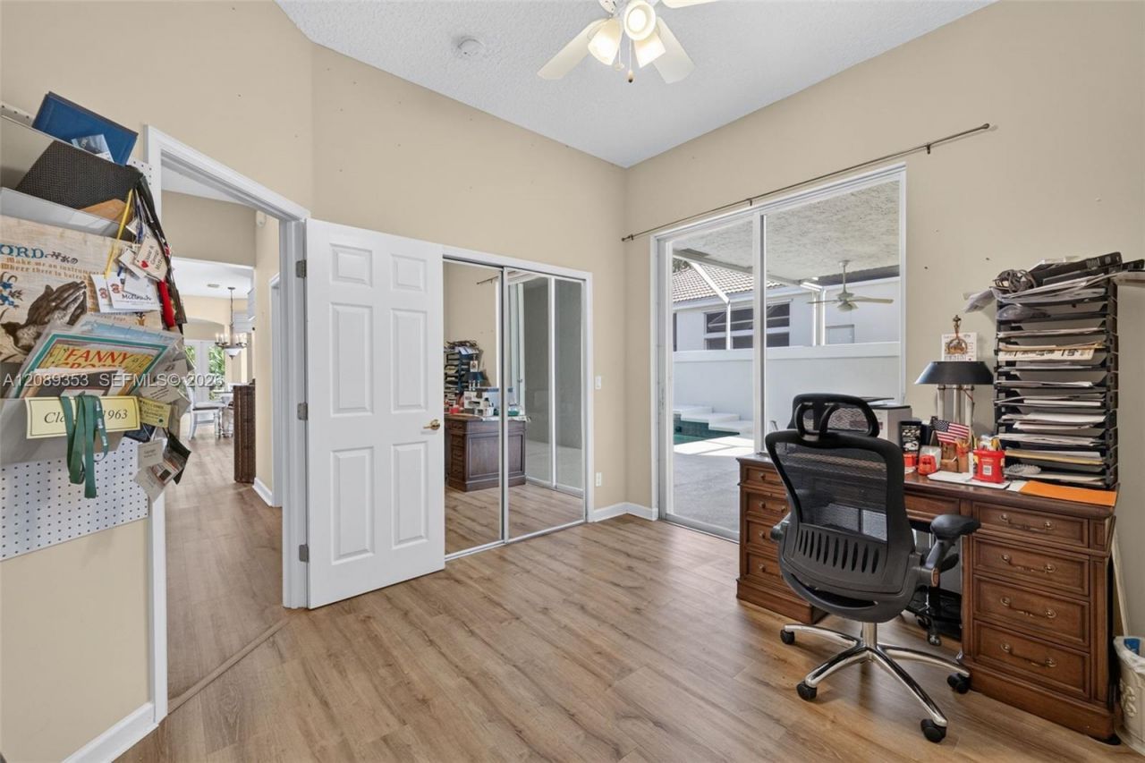 619 SW Lake Charles Cir, Port Saint Lucie, FL 34986 Photo