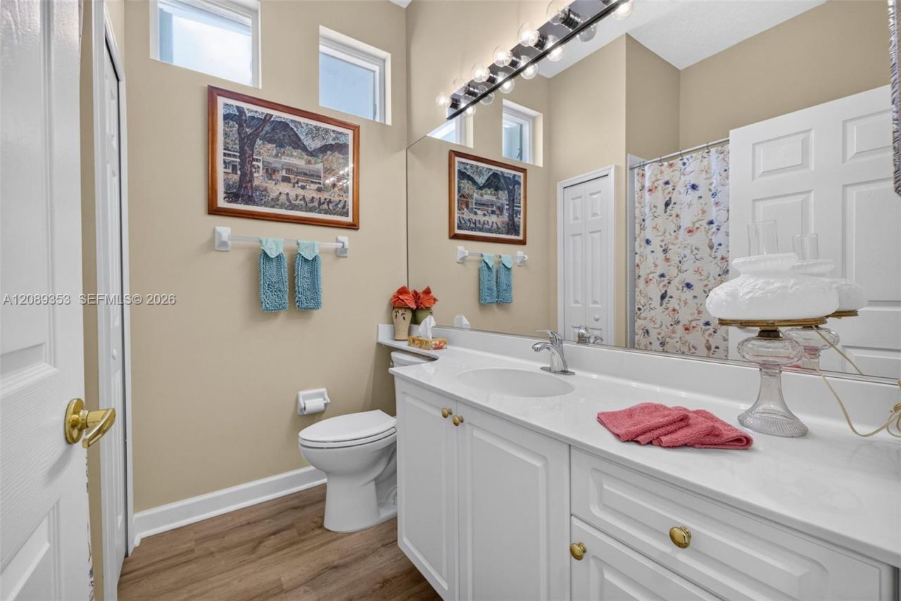 619 SW Lake Charles Cir, Port Saint Lucie, FL 34986 Photo