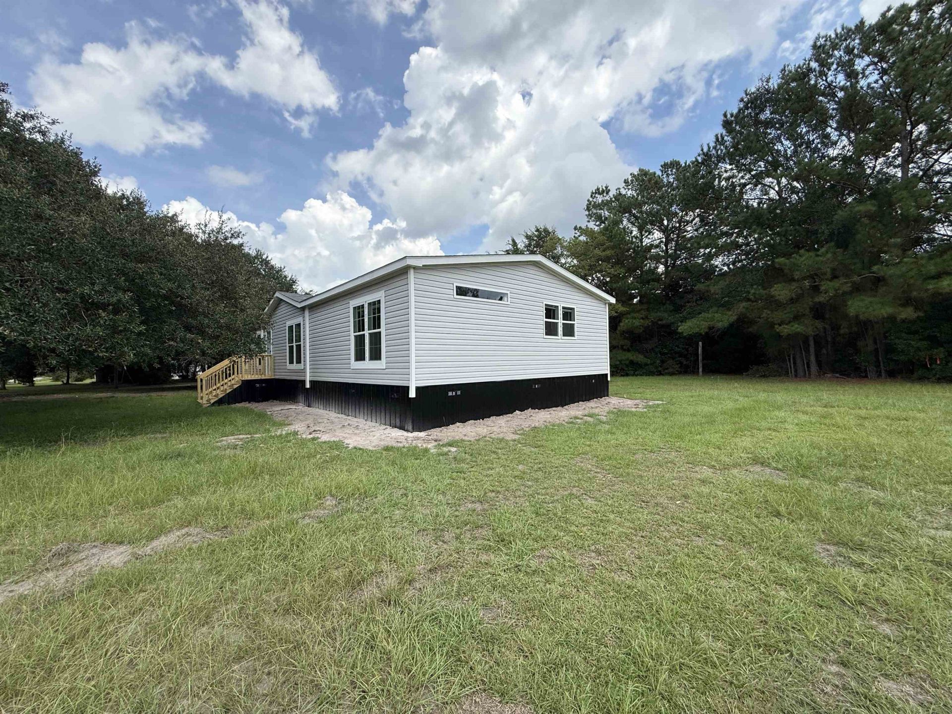 2529 Hugo Rd.  Photo 5