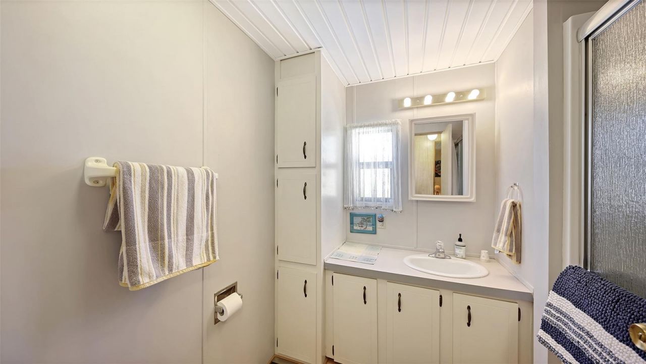 2036 S Mobile Estates Drive, Sarasota, FL 34231 Photo