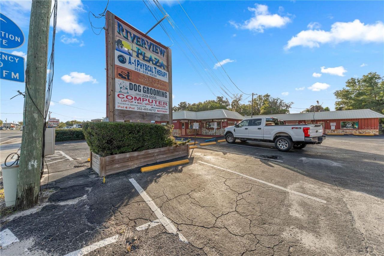 12139 S Williams Street, Dunnellon, FL 34432 Photo