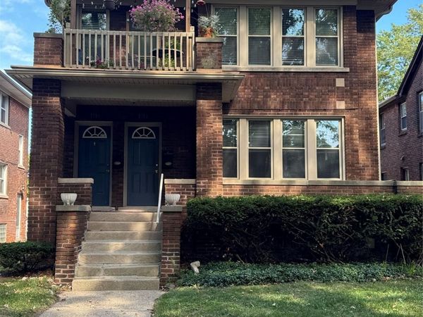 1014 BEACONSFIELD, Grosse Pointe Park, Mi 48230