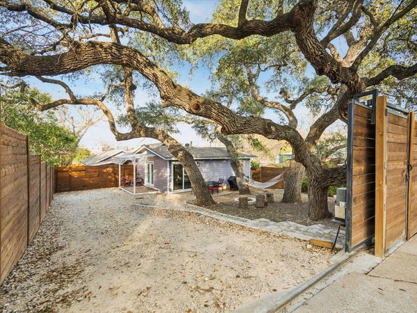 211 Lessin LN, Unit C, Austin, TX 78704