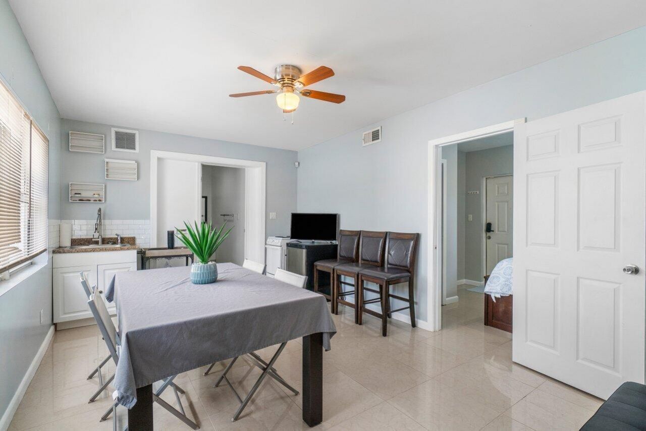 1114 S M Street, Lake Worth Beach, FL 33460 Photo