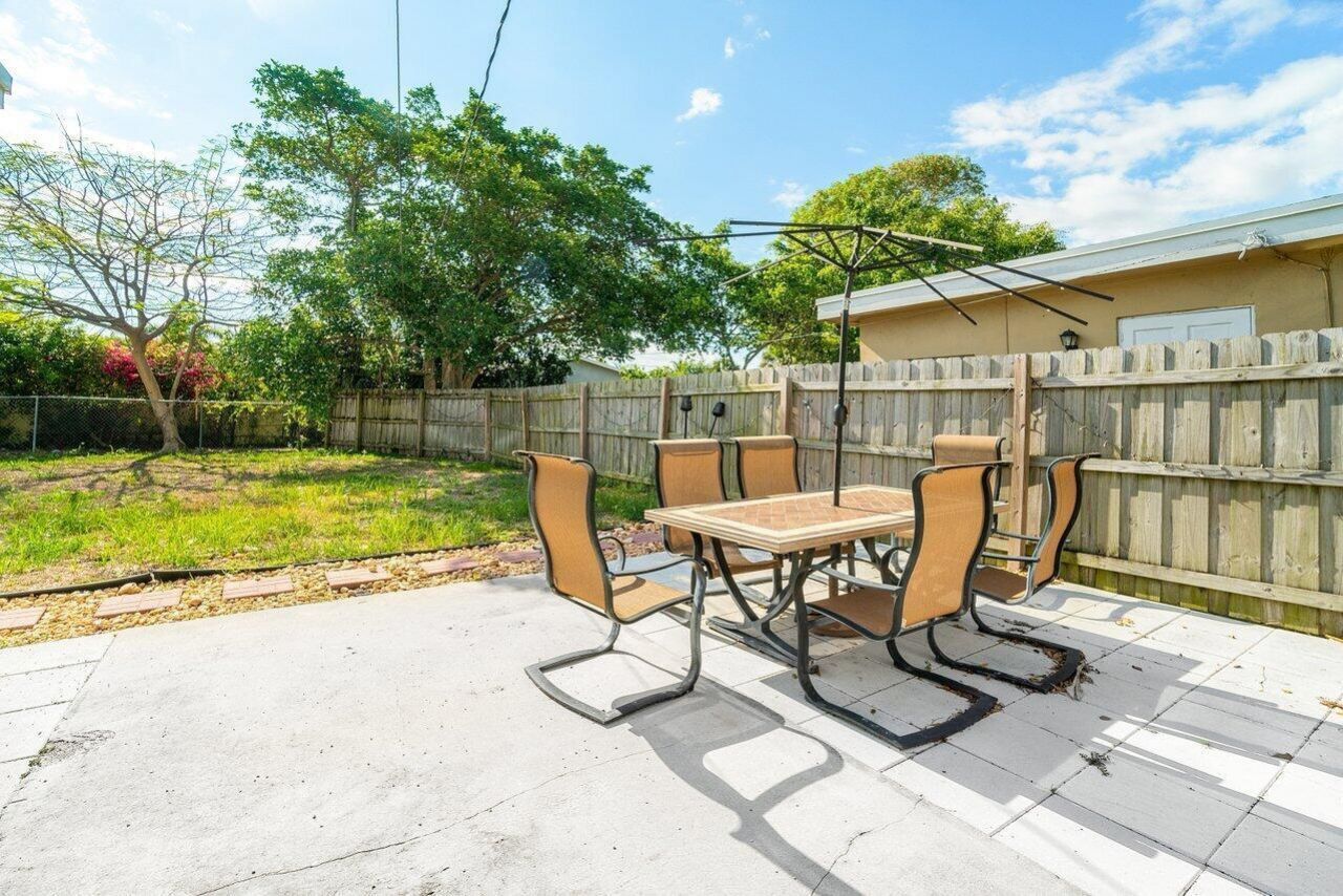 1114 S M Street, Lake Worth Beach, FL 33460 Photo