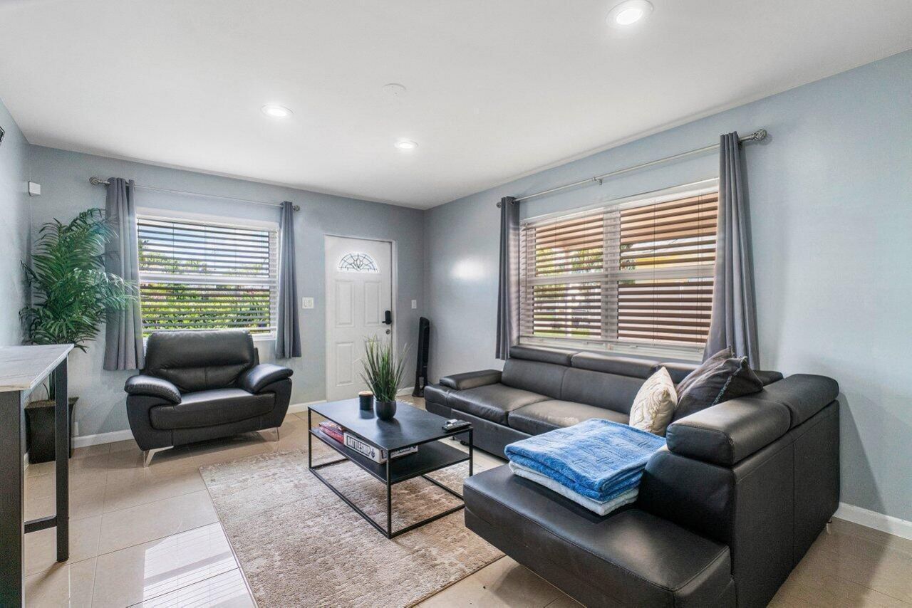 1114 S M Street, Lake Worth Beach, FL 33460 Photo