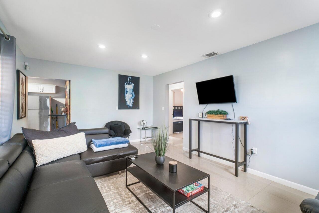1114 S M Street, Lake Worth Beach, FL 33460 Photo