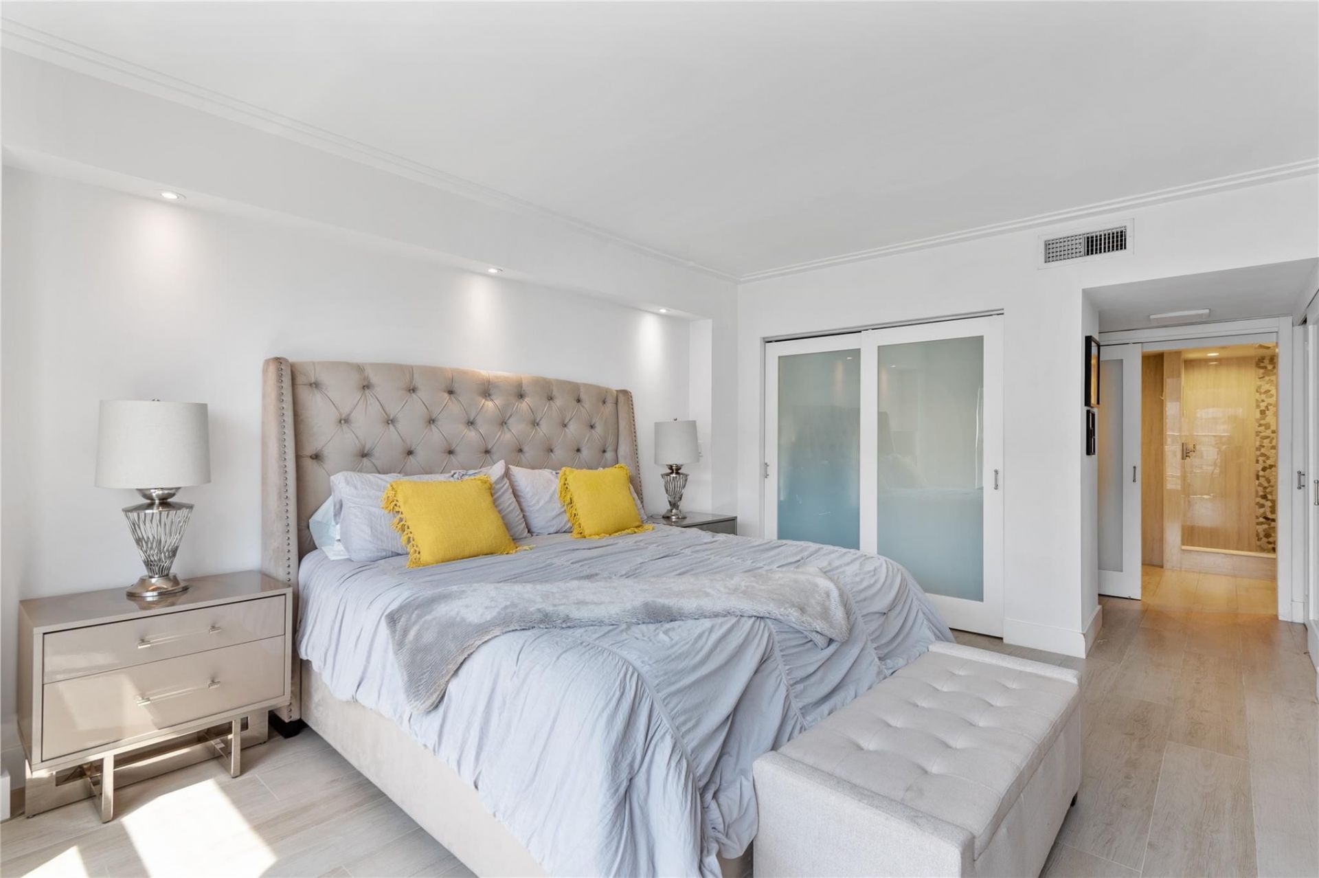 3850 Galt Ocean Drive, Unit 1504, Fort Lauderdale, FL 33308 Photo