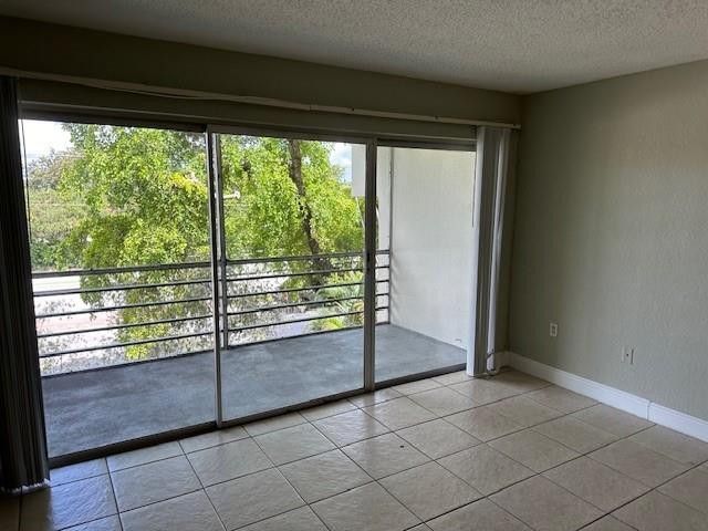 4205 N University Drive, Unit 312, Sunrise, FL 33351 Photo