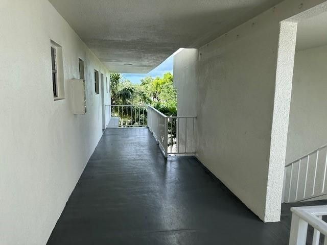 4205 N University Drive, Unit 312, Sunrise, FL 33351 Photo