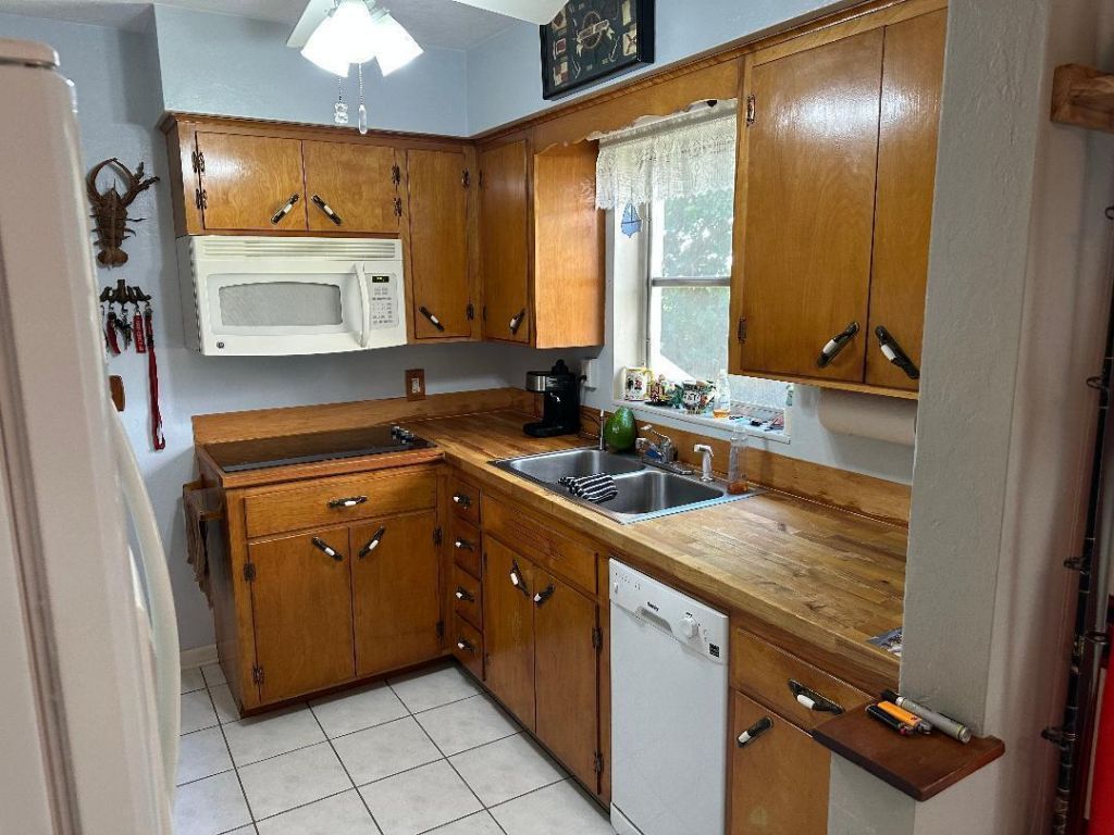 1075 James Road, Lantana, FL 33462 Photo