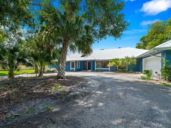 2122 SW Racquet Club Drive, Palm City, FL 34990