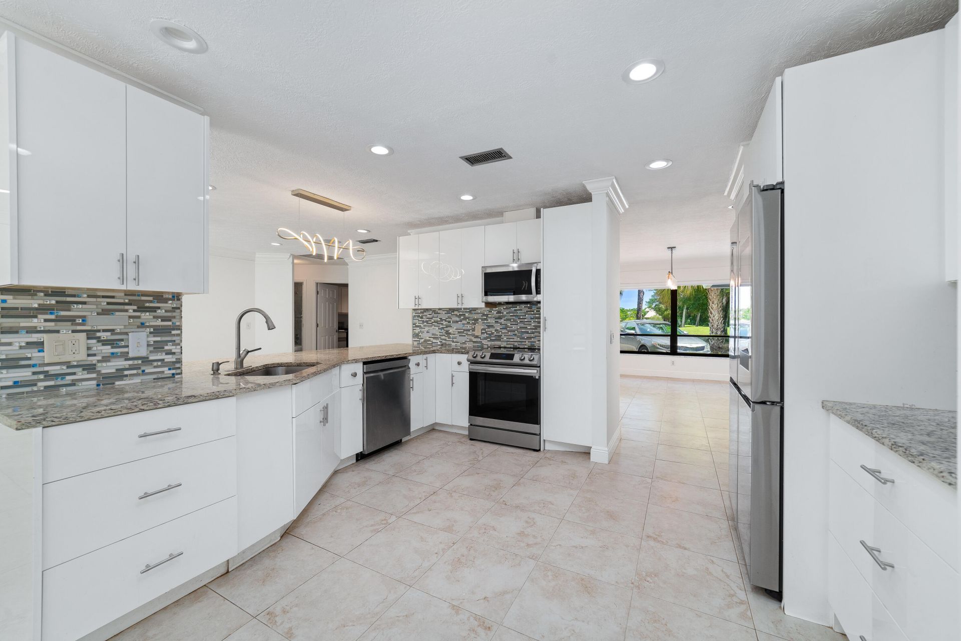 2122 SW Racquet Club Drive, Palm City, FL 34990 Photo