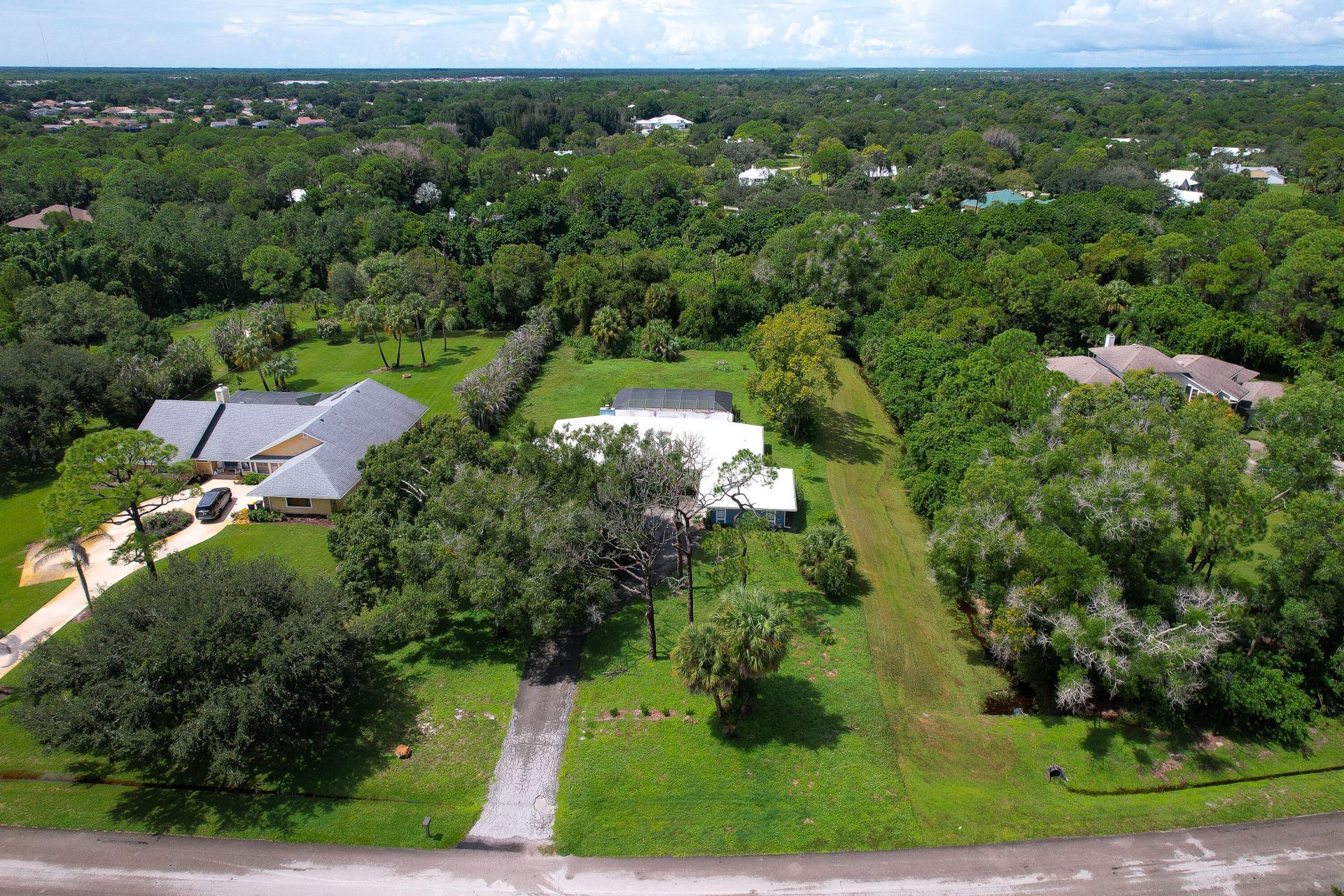 2122 SW Racquet Club Drive, Palm City, FL 34990 Photo