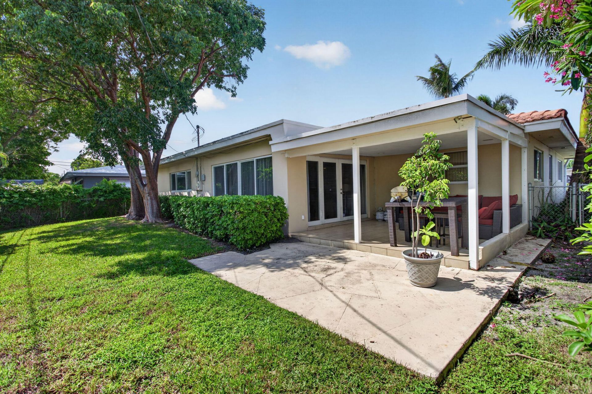 2520 SE 5th Street, Pompano Beach, FL 33062 Photo