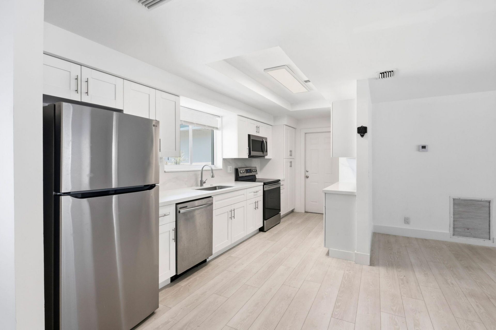 898 SW 10th Avenue, Boca Raton, FL 33486 Photo